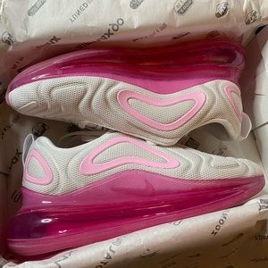 Nike air max’s 720